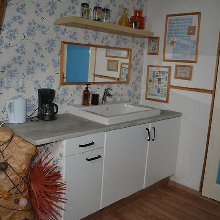 스타즈캐널 Tintaglia, Betaalbaar En Gastvrij B&B 외부 사진