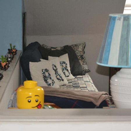 스타즈캐널 Tintaglia, Betaalbaar En Gastvrij B&B 외부 사진